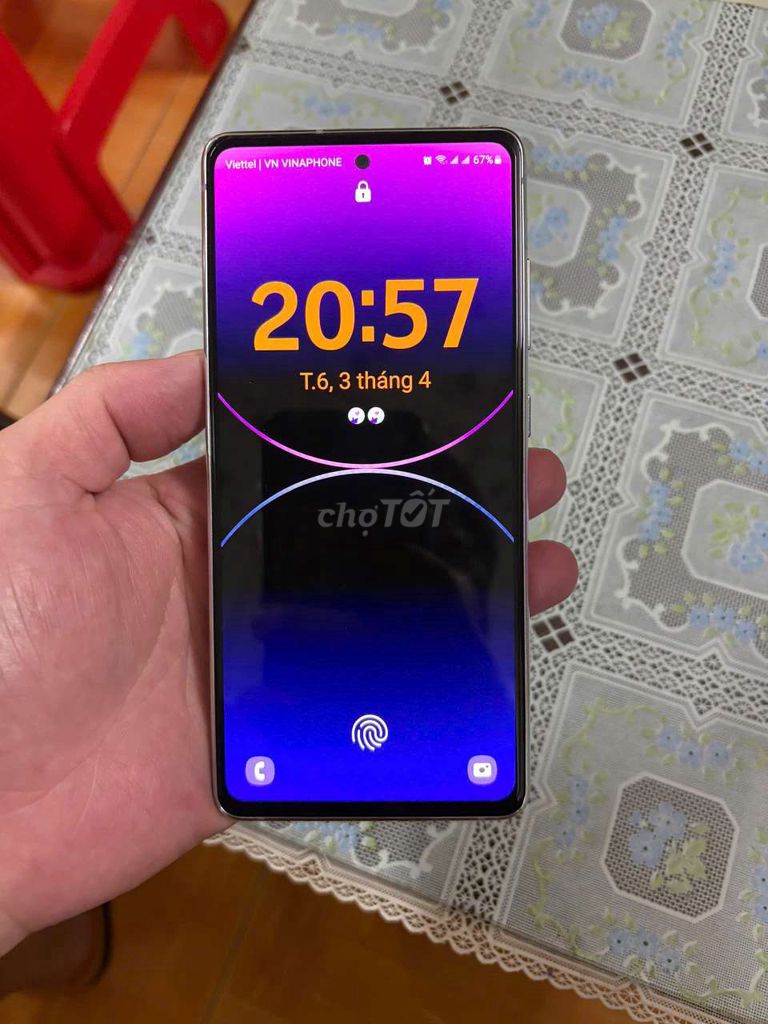 Samsung S20 FE Trắng snap 865 5G 2sim. Mua bán Điện thoại tại Thành phố Cà Mau Cà Mau được đăng bởi Mung TP hình 1