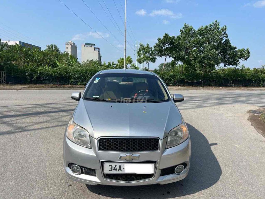 Chevrolet Aveo 2015 Bạc. Mua bán Ô tô tại Quận Hà Đông Hà Nội được đăng bởi Hiệp Xoăn Hà Đông hình 1
