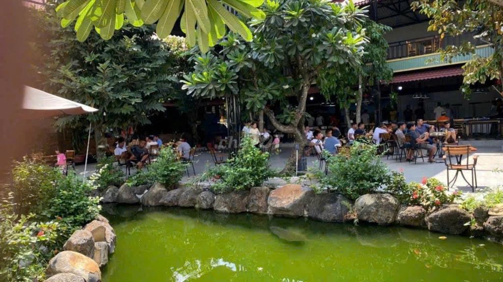 bán mặt bằng kinh doanh cà phê sân vườn Dĩ An Bình Dương 17 tỷ. Mua bán văn phòng, mặt bằng kinh doanh tại Thành phố Dĩ An Bình Dương được đăng bởi Trần Trung Huân hình 4