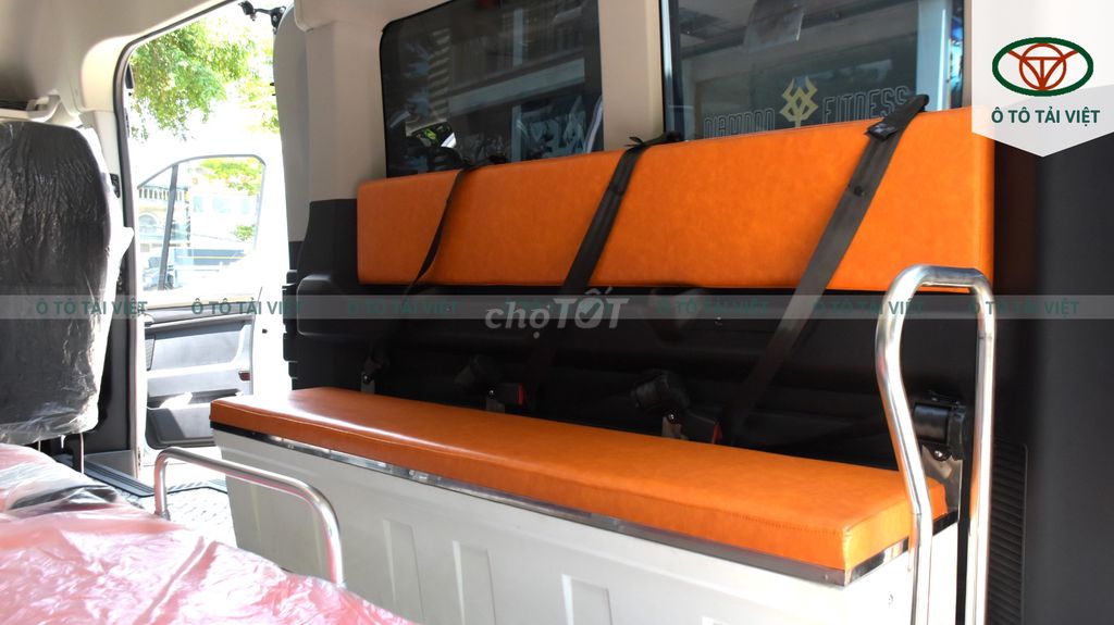 Ford Transit 2025 Cứu Thương. Mua bán Ô tô tại Huyện Phú Xuyên Hà Nội được đăng bởi Vũ Ngọc Quang hình 6