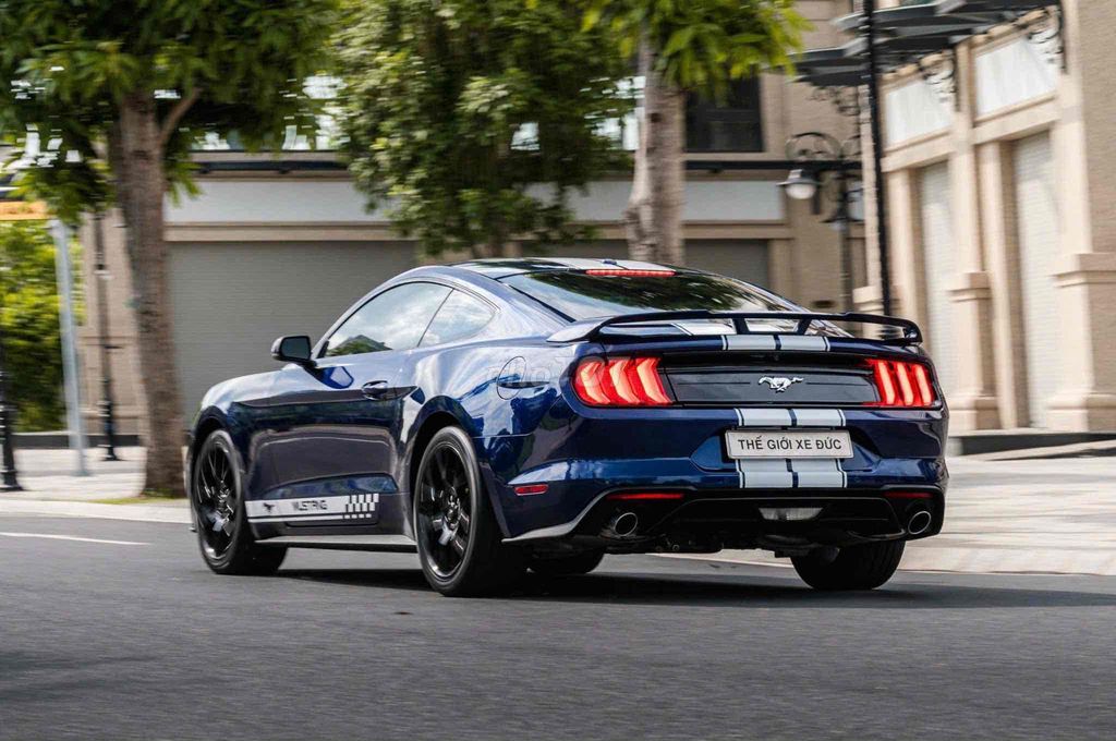 Ford Mustang 2019 - 29000 km. Mua bán Ô tô tại Quận 7 Tp Hồ Chí Minh được đăng bởi Thế Giới Xe Đức Sài Gòn hình 4