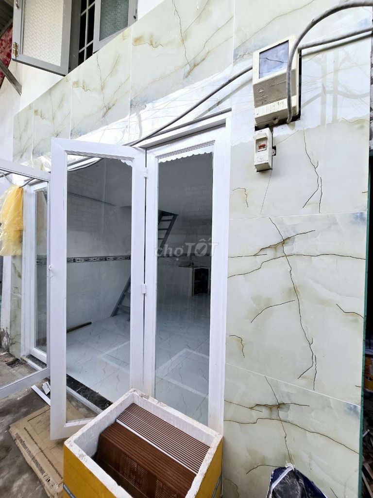 BÁN CĂN NHÀ MỚI ĐẸP17,5M2 NGAY NGÃ 4 QL50 NGUYỄN VĂN LINH