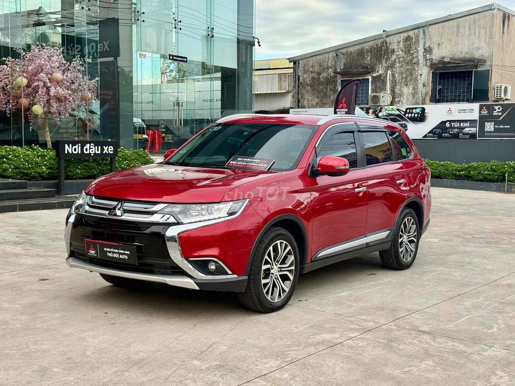 Mitsubishi Outlander 2018 siêu siêu lướt. Mua bán Ô tô tại Thành phố Thủ Đức Tp Hồ Chí Minh được đăng bởi Phú xe cũ Mitsubishi  hình 2