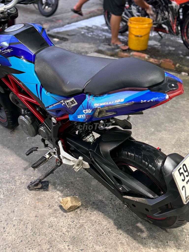 Cần bán Benelli TNT125 2018 Biển SG BTC g. Mua bán Xe máy tại Quận Bình Tân Tp Hồ Chí Minh được đăng bởi Việt Motor Bình Tân hình 6