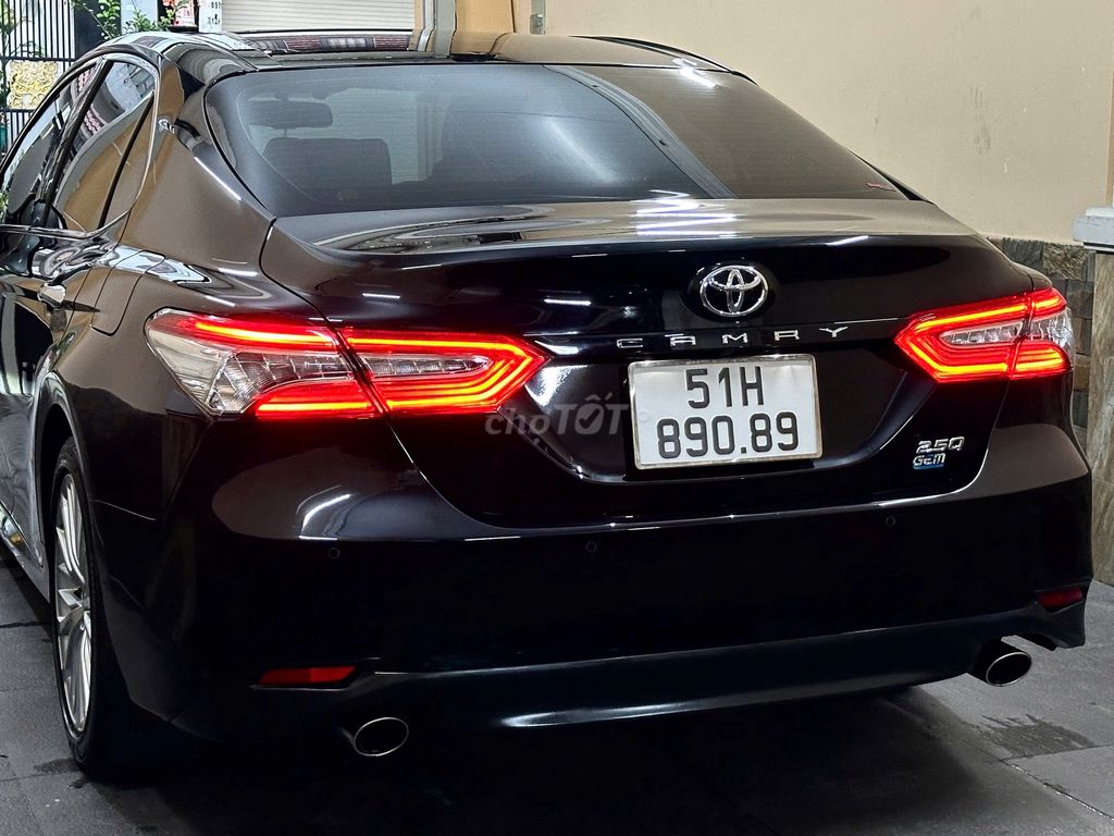 CHÍNH CHỦ BÁN Toyota Camry 2.5Q - 2021 CÒN NHƯ MỚI. Mua bán Ô tô tại Quận 6 Tp Hồ Chí Minh được đăng bởi Vương Minh Phụng hình 18