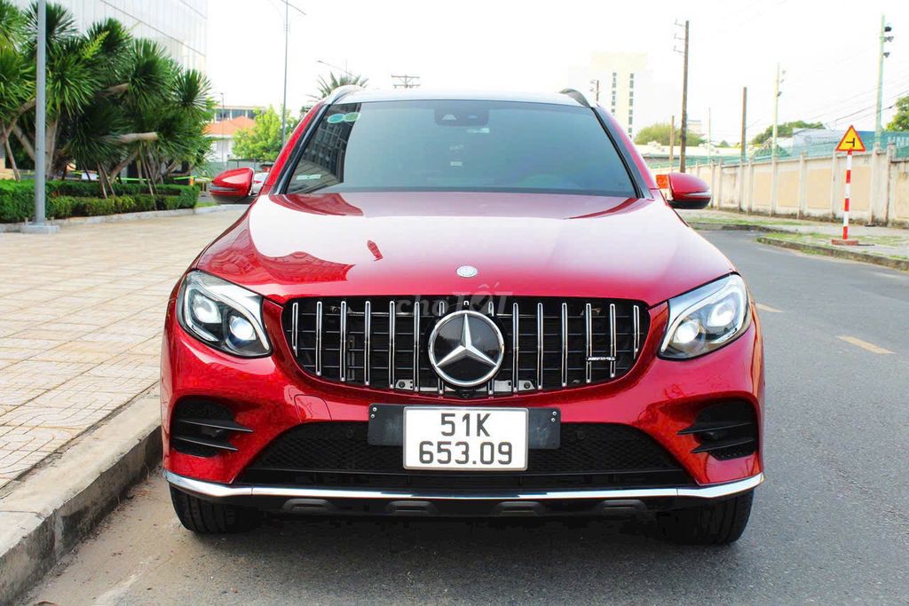 Mercedes Benz GLC300 4Matic 2016 - 47000 km. Mua bán Ô tô tại Quận Tân Bình Tp Hồ Chí Minh được đăng bởi HOANG SON hình 1