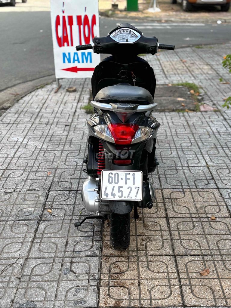 Piaggio Liberty V3 Fi Xám. Mua bán Xe máy tại Thành phố Biên Hòa Đồng Nai được đăng bởi Huy Trần hình 6