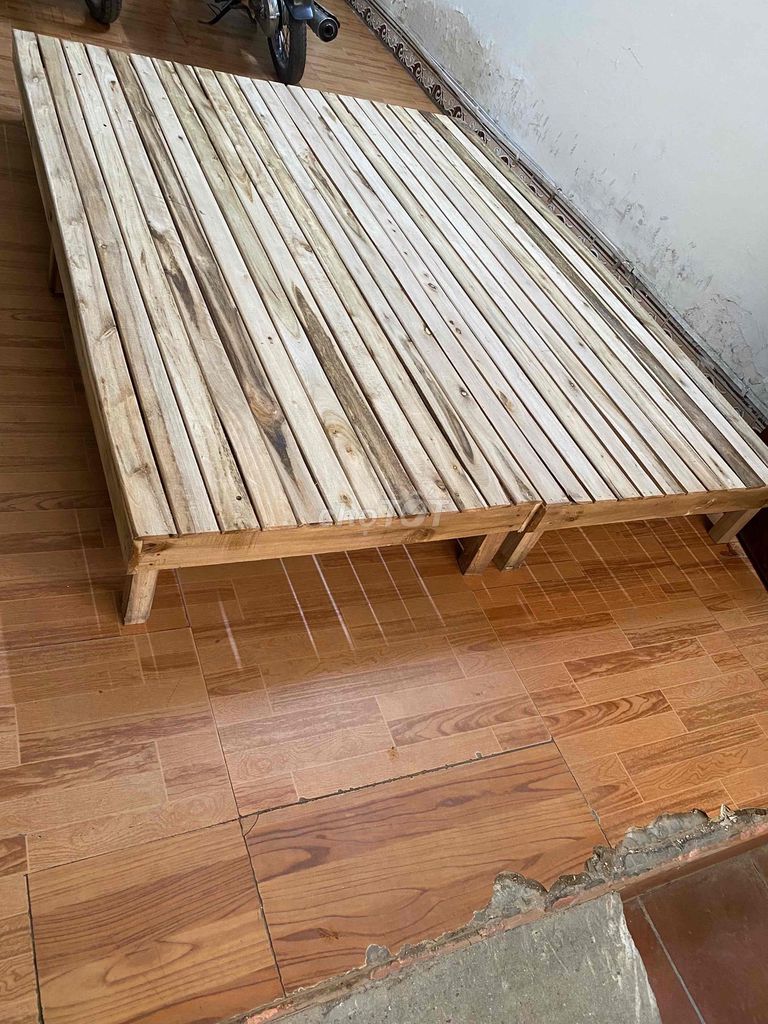 Giường pallet gỗ 1m6x2m Thanh lý. Mua bán Giường, chăn ga gối nệm tại Quận Cầu Giấy Hà Nội được đăng bởi Hiền  hình 1