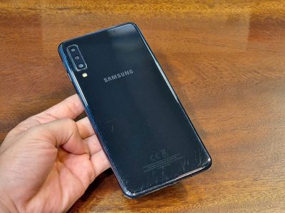 ĐT Samsung A7 2018 Ngon Đủ C.Năng, Có Sạc, BH Dài. Mua bán Điện thoại tại Quận Gò Vấp Tp Hồ Chí Minh được đăng bởi Nguyên Linh nhận thanh toán thẻ tín dụng