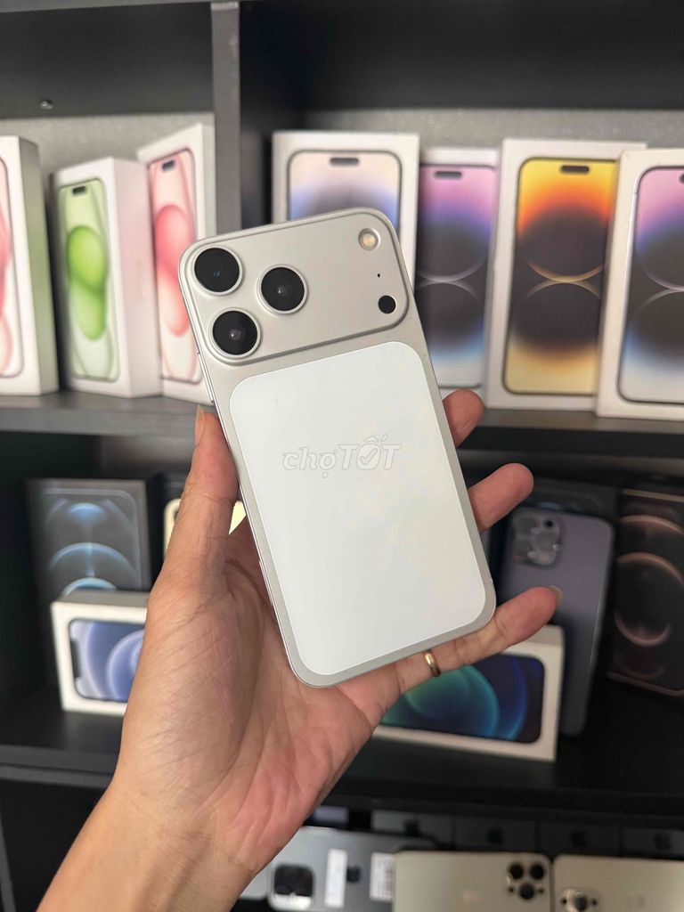 iPhone XR 64GB độ vỏ 17 Pro may đẹp 99 giaoluu. Mua bán Điện thoại tại Thị xã Bến Cát Bình Dương được đăng bởi Devil Nguyễn hình 1