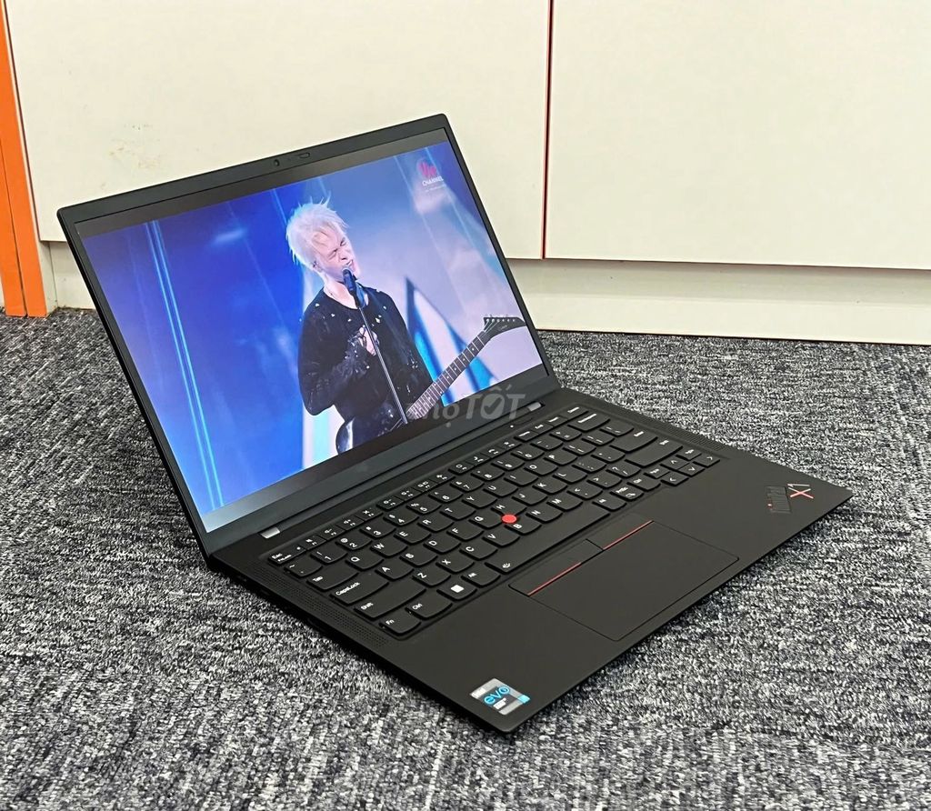 X1 CARBON GEN 9: I7-1185G7/16GB/512GB/FHD. Mua bán Laptop tại Thành phố Qui Nhơn Bình Định được đăng bởi TTCenter 484 NÚI THÀNH hình 1