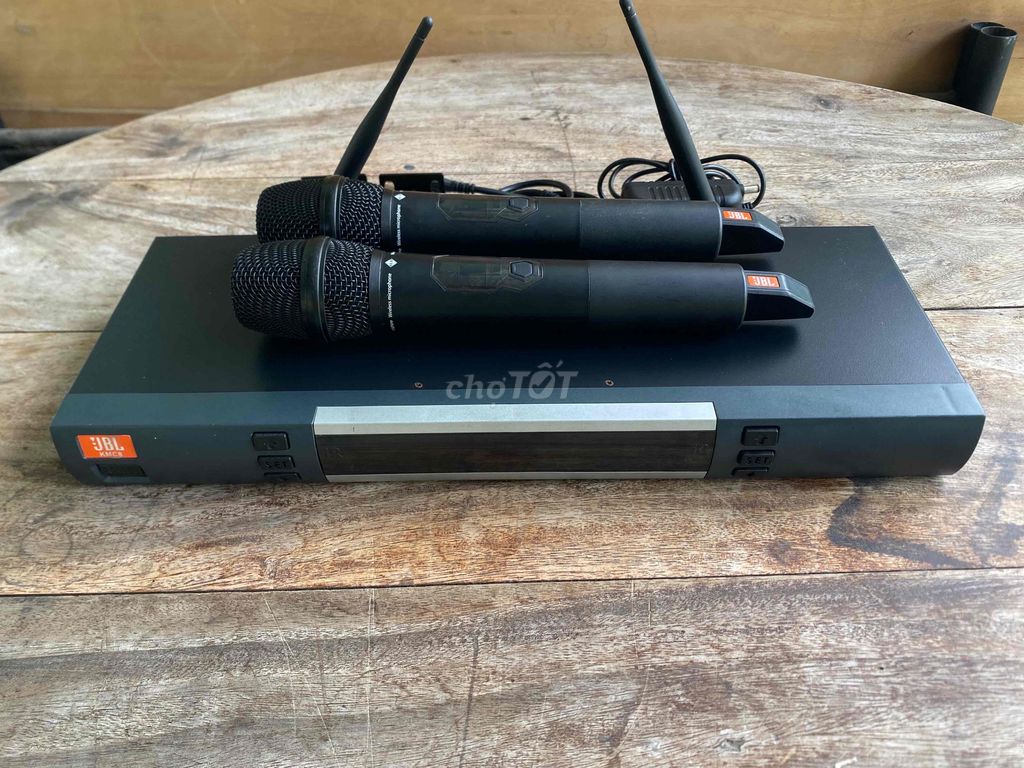 Micro không dây JBL KMC8 Đen. Mua bán Tivi, Âm thanh tại Huyện Mỏ Cày Nam Bến Tre được đăng bởi Hồ Audio MCN Bến Tre hình 1