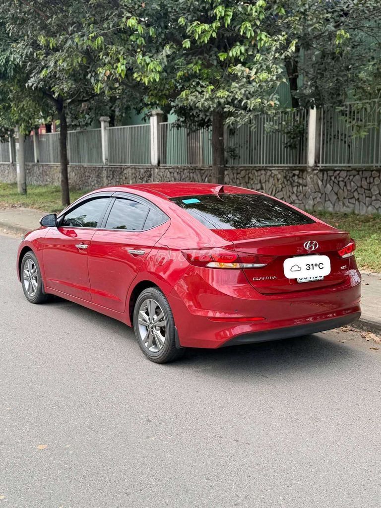 Bán xe ELANTRA số tự động cọp rất đẹp. Mua bán Ô tô tại Thành phố Buôn Ma Thuột Đắk Lắk được đăng bởi Phúc Thiện hình 4