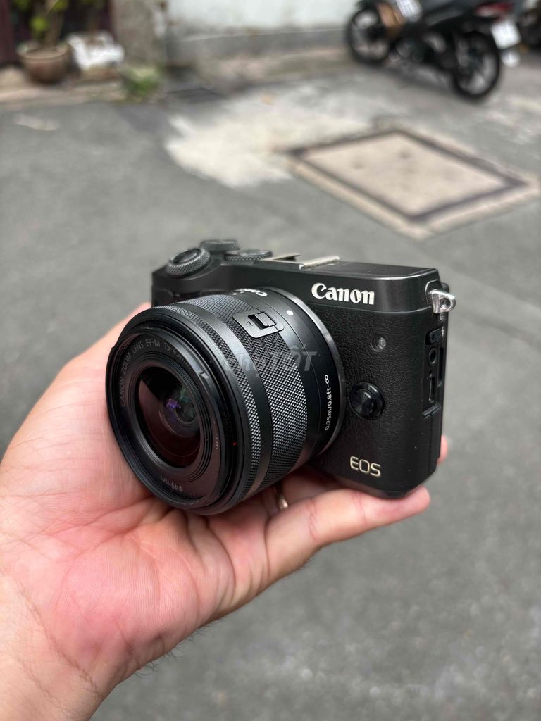 Máy ảnh Canon EOS M6 Đen kèm kit. Mua bán Máy ảnh, Máy quay tại Quận Phú Nhuận Tp Hồ Chí Minh được đăng bởi Lam Vy  hình 1