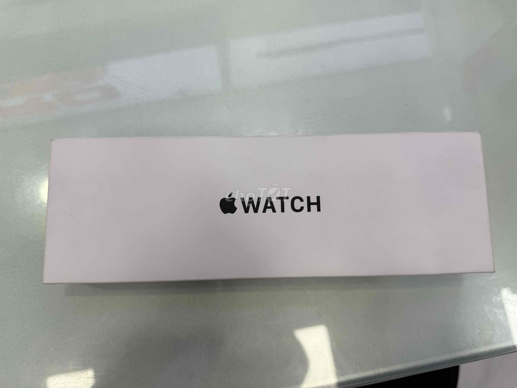 Cần pass lại apple watch Se 40mm màu starlight. Mua bán Thiết bị đeo thông minh tại Quận 1 Tp Hồ Chí Minh được đăng bởi Thanh Tung hình 1