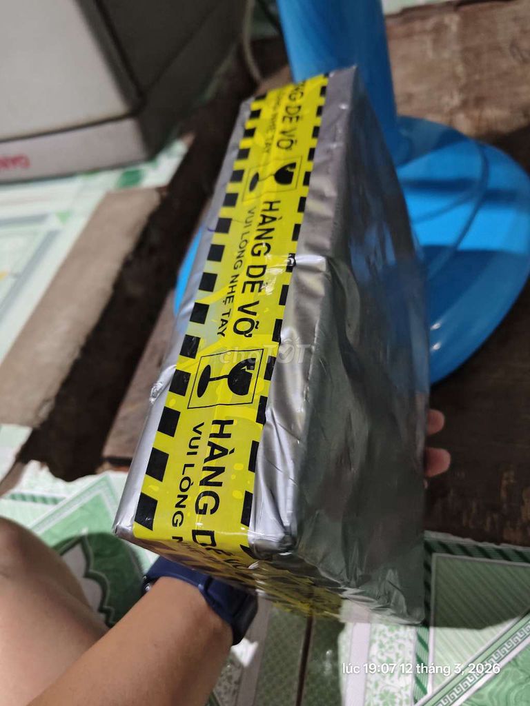 Vivo X300 Pro 256GB chưa khui hộp, khui seal. Mua bán Điện thoại tại Huyện Chơn Thành Bình Phước được đăng bởi tùng lâm hình 1