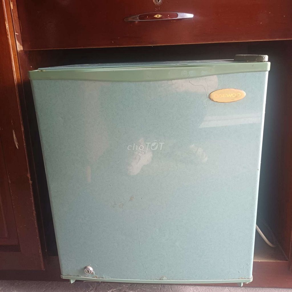 Tủ lạnh mini Sanyo 53L Trắng. Mua bán Tủ lạnh tại Quận Gò Vấp Tp Hồ Chí Minh được đăng bởi Nguyenthison hình 1