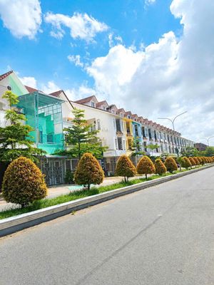 🌟 BÁN GẤP NỀN FULL THỔ CƯ 1 TỶ 050 TRIỆU NGAY MẶT TIỀN QL1A