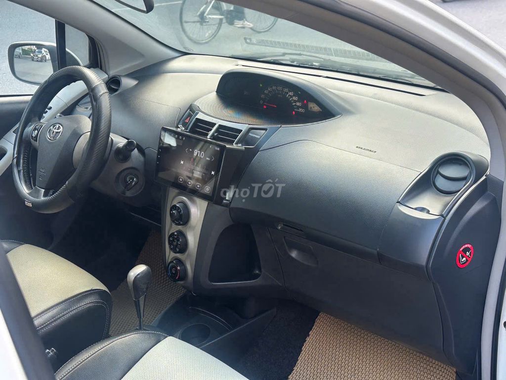 Toyota Yaris 1.3 AT nhập Nhật 2010. Mua bán Ô tô tại Quận Hoàng Mai Hà Nội được đăng bởi Thanh auto hình 4