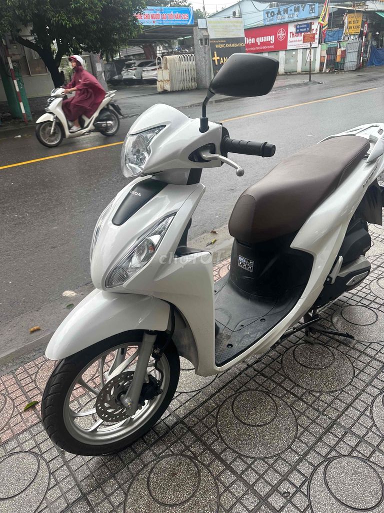 vison 2024 khoá smaskey odo 3 nghìn ( có bán góp). Mua bán Xe máy tại Thành phố Thuận An Bình Dương được đăng bởi xe máy phước thịnh hình 10