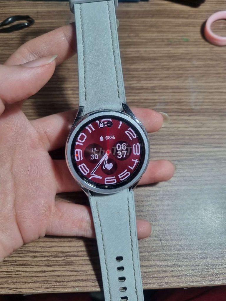 Samsung Watch 6 Classic 43mm Xám. Mua bán Thiết bị đeo thông minh tại Quận Bình Tân Tp Hồ Chí Minh được đăng bởi Thuý Phùng hình 1
