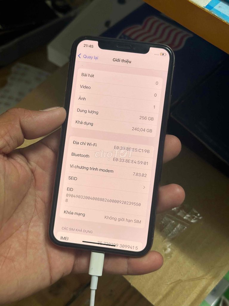 Apple iPhone Xs 256GB Vàng. Mua bán Điện thoại tại Thành phố Thủ Dầu Một Bình Dương được đăng bởi chengcheng hình 1