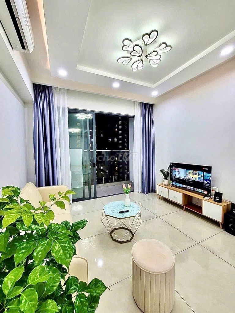 Rent · 3 bd · 98 м² · Quận 11, ул. Đường Lạc Long Quân