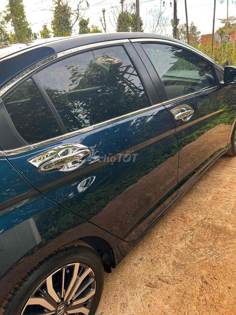 cần bán Honda City top 2020. Mua bán Ô tô tại Quận 12 Tp Hồ Chí Minh được đăng bởi Lâm Nguyễn hình 2