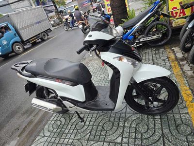 Sh 150i nhập 3 cục Ý,SM501,máy zin,chính chủ ký. Mua bán Xe máy tại Huyện Hóc Môn Tp Hồ Chí Minh được đăng bởi                    CẦM ĐỒ TÍN PHÁT hình 1