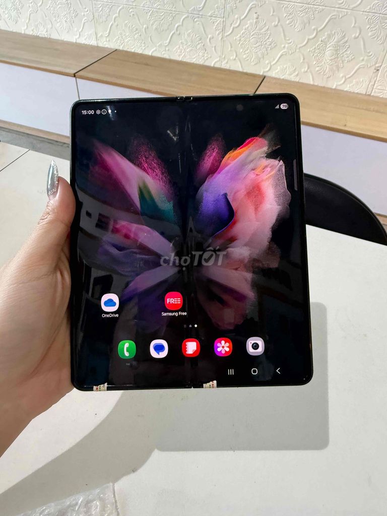 Samsung ZFold 3 256GB Đen Cận 99% bản VN 2sim. Mua bán Điện thoại tại Quận Thanh Xuân Hà Nội được đăng bởi Nguyễn hồng ngọc  hình 1