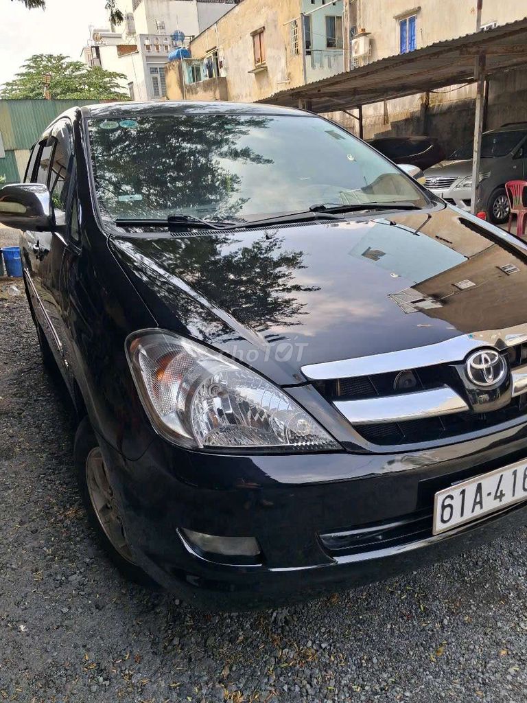 Toyota Innova 2008 G - 160000 km