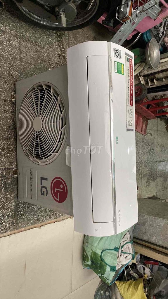 máy lạnh LG duar 1.5hp inverter đẹp zin êm bh 1năm