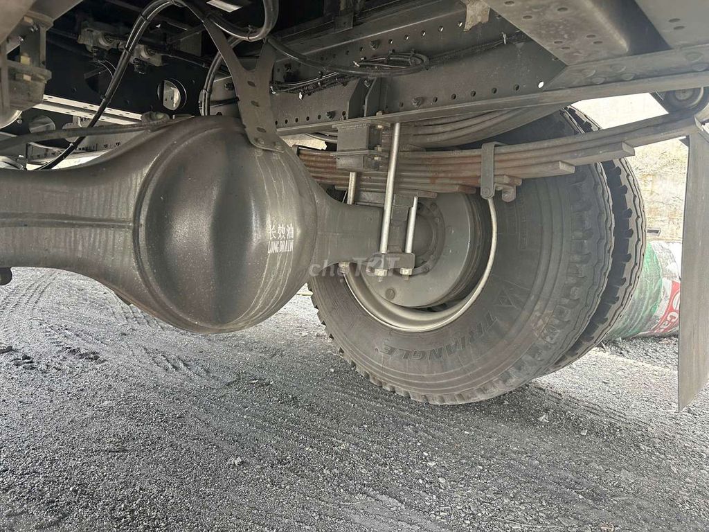 Xe tải Howo 4x2 8 tấn Thùng kín nhập khẩu dài 9,9m. Mua bán Xe tải, xe ben tại Thành phố Biên Hòa Đồng Nai được đăng bởi Howo vimid hình 8