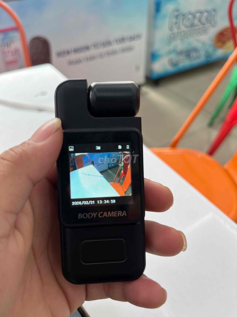 Camera hành trình Đen. Mua bán Máy ảnh, Máy quay tại Thành phố Thuận An Bình Dương được đăng bởi Hỏi Lẹ Chốt nhanh hình 1