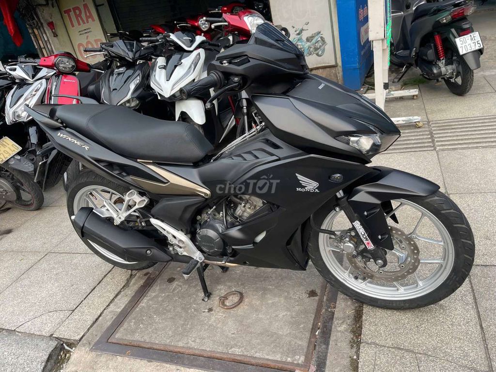 Honda Winner 2018 Черный