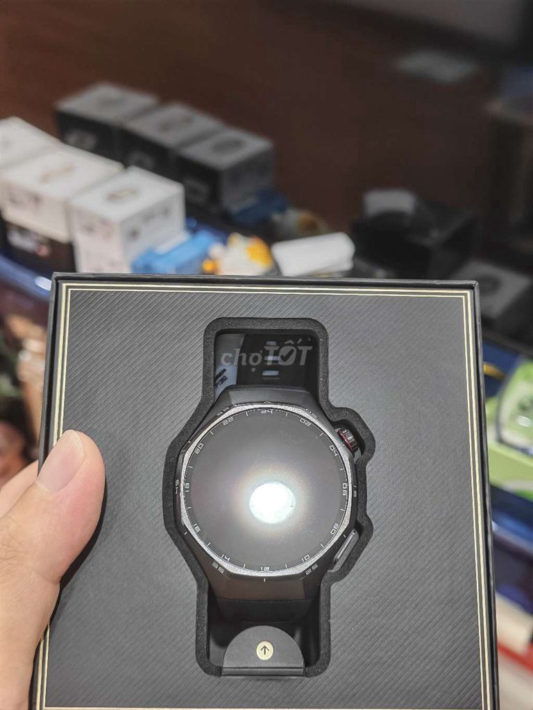 Huawei GT6 Pro Đen Likenew 99%. Mua bán Thiết bị đeo thông minh tại Huyện Gia Lâm Hà Nội được đăng bởi Nhật Hải hình 1