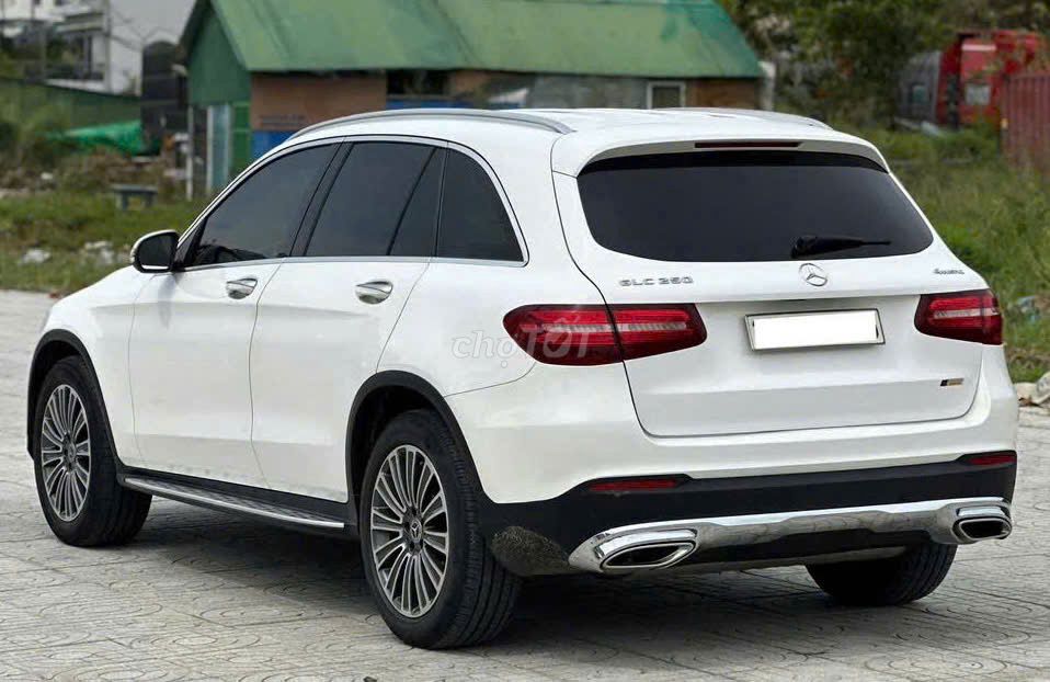 Mercedes Benz GLC250 4MATIC 2018. Mua bán Ô tô tại Quận Thanh Xuân Hà Nội được đăng bởi Nguyễn Tuấn Hoàng hình 4