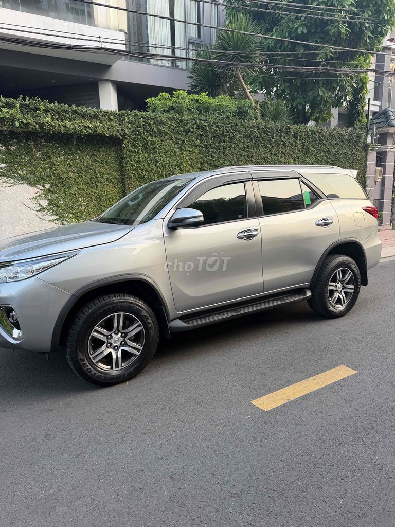 Toyota Fortuner 2020 photo 3