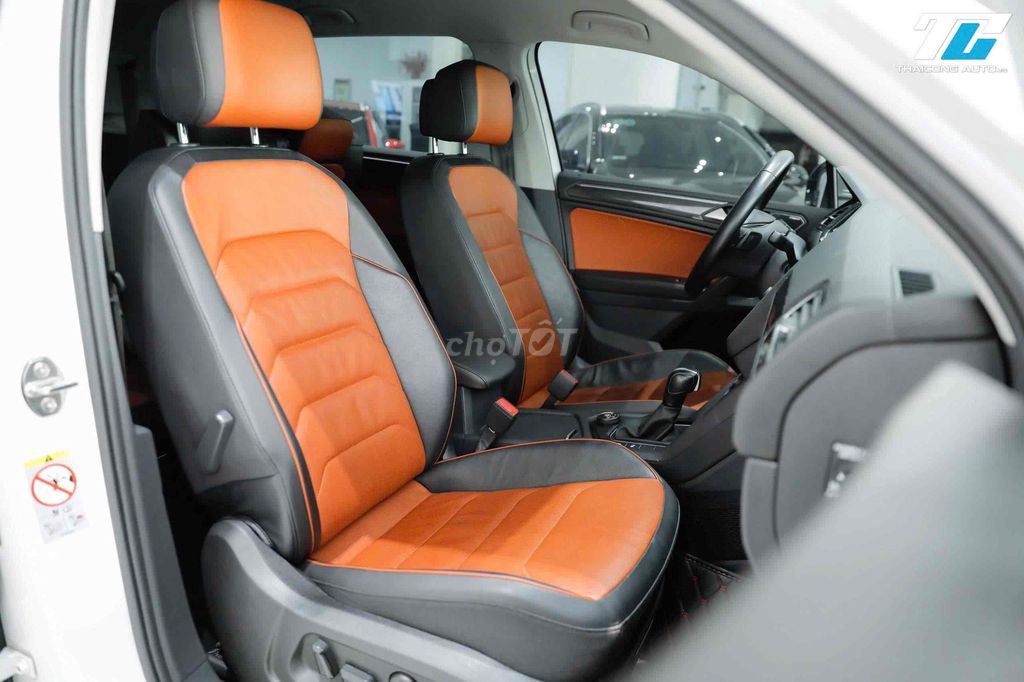 Volkswagen Tiguan bản full đời 2023 đi 27k km. Mua bán Ô tô tại Quận Gò Vấp Tp Hồ Chí Minh được đăng bởi Kính Đặng Ô Tô Lướt hình 15