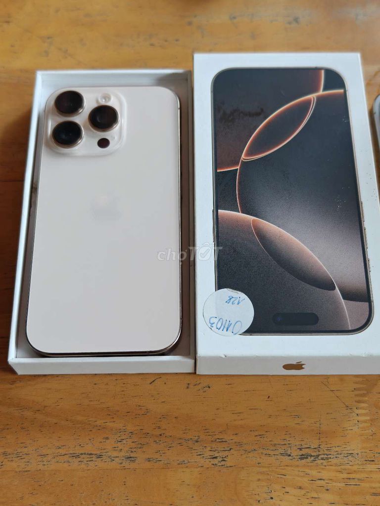 iPhone 16 Pro Vàng VN/A. Mua bán Điện thoại tại Huyện Phú Tân An Giang được đăng bởi Ho trung Kien hình 1