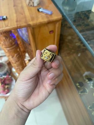 nhẫn trầm hương bọc vàng non 8k