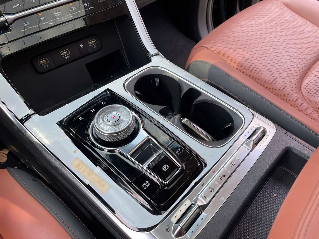 Kia Carnival 2.2D Signature 2024 - 15000 km. Mua bán Ô tô tại Quận 6 Tp Hồ Chí Minh được đăng bởi ĐỨC XE LƯỚT hình 9