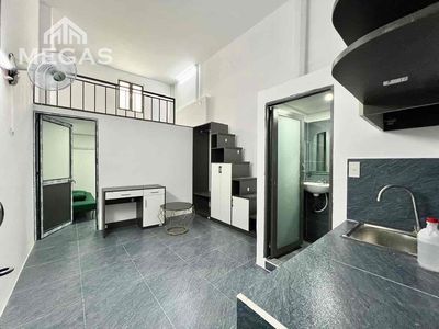 Аренда · 2 комн. · 50 м² · Quận 1, ул. Đường Trần Hưng Đạo
