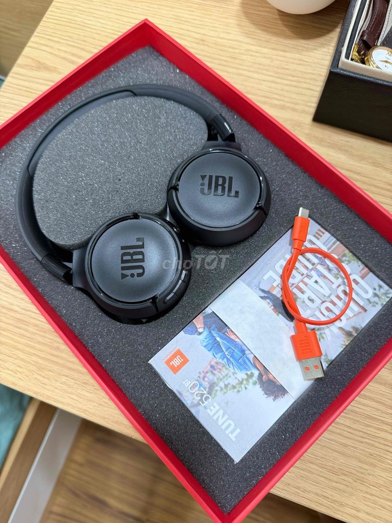 Headphone JBL 520BT bluetooth NEW 100%. Mua bán Tivi, Âm thanh tại Thành phố Thủ Đức Tp Hồ Chí Minh được đăng bởi Trịnh Thị Tuyết Trinh hình 1