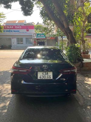 Toyota Camry 2023 2.0 Đen