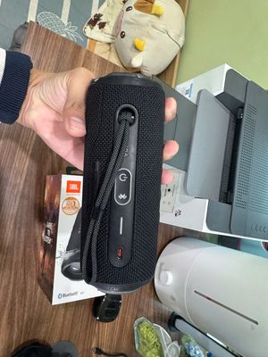 JBL Flip 6. Mua bán Tivi, Âm thanh tại Huyện Thanh Trì Hà Nội được đăng bởi Nguyễn Ngọc Huy