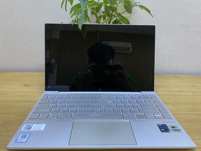 HP Envy Laptop - i5 1135G7 /8GB /M2 256GB /13" FHD
