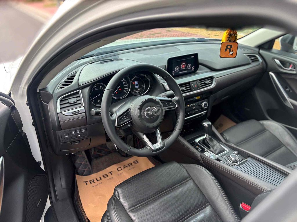 Mazda 6 2019 Mazda 6 2.0L Premium - 26000 km. Mua bán Ô tô tại Quận 8 Tp Hồ Chí Minh được đăng bởi Cửa hàng ô tô cũ TRUST CARS hình 14