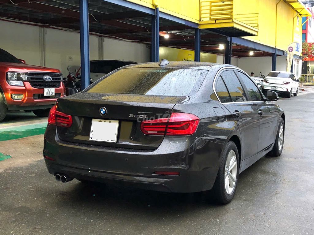 BMW 320i 2016. Mua bán Ô tô tại Quận Tân Phú Tp Hồ Chí Minh được đăng bởi Nguyễn Tân Xe Lướt  hình 6