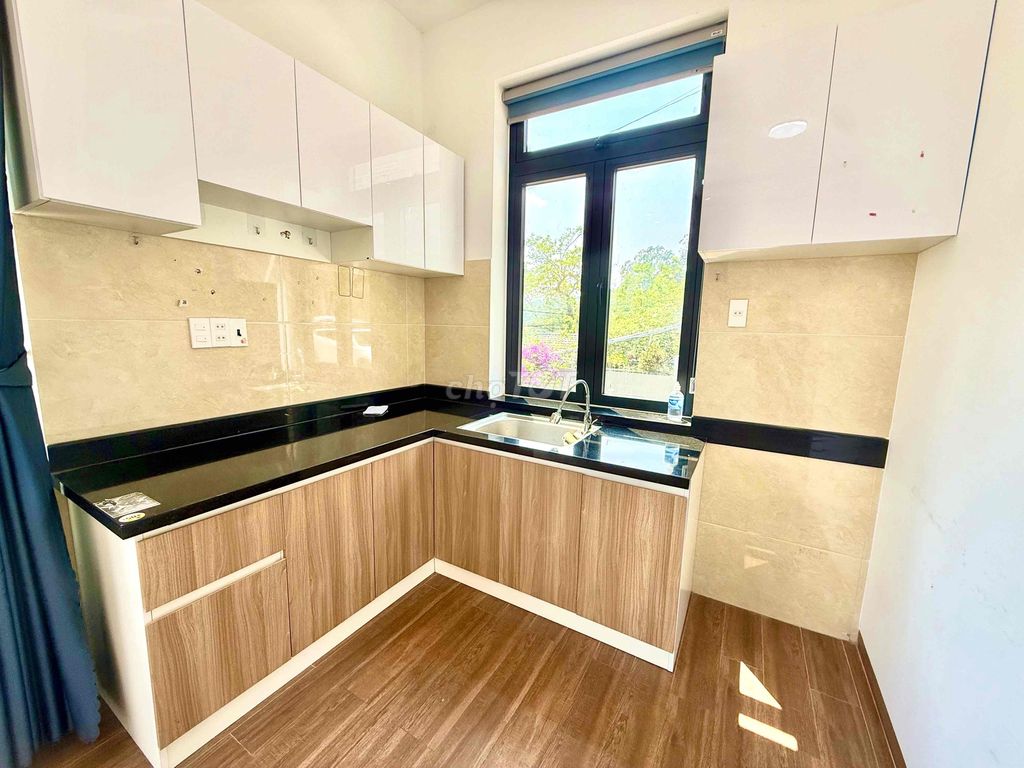 Căn hộ view thoáng trung tâm